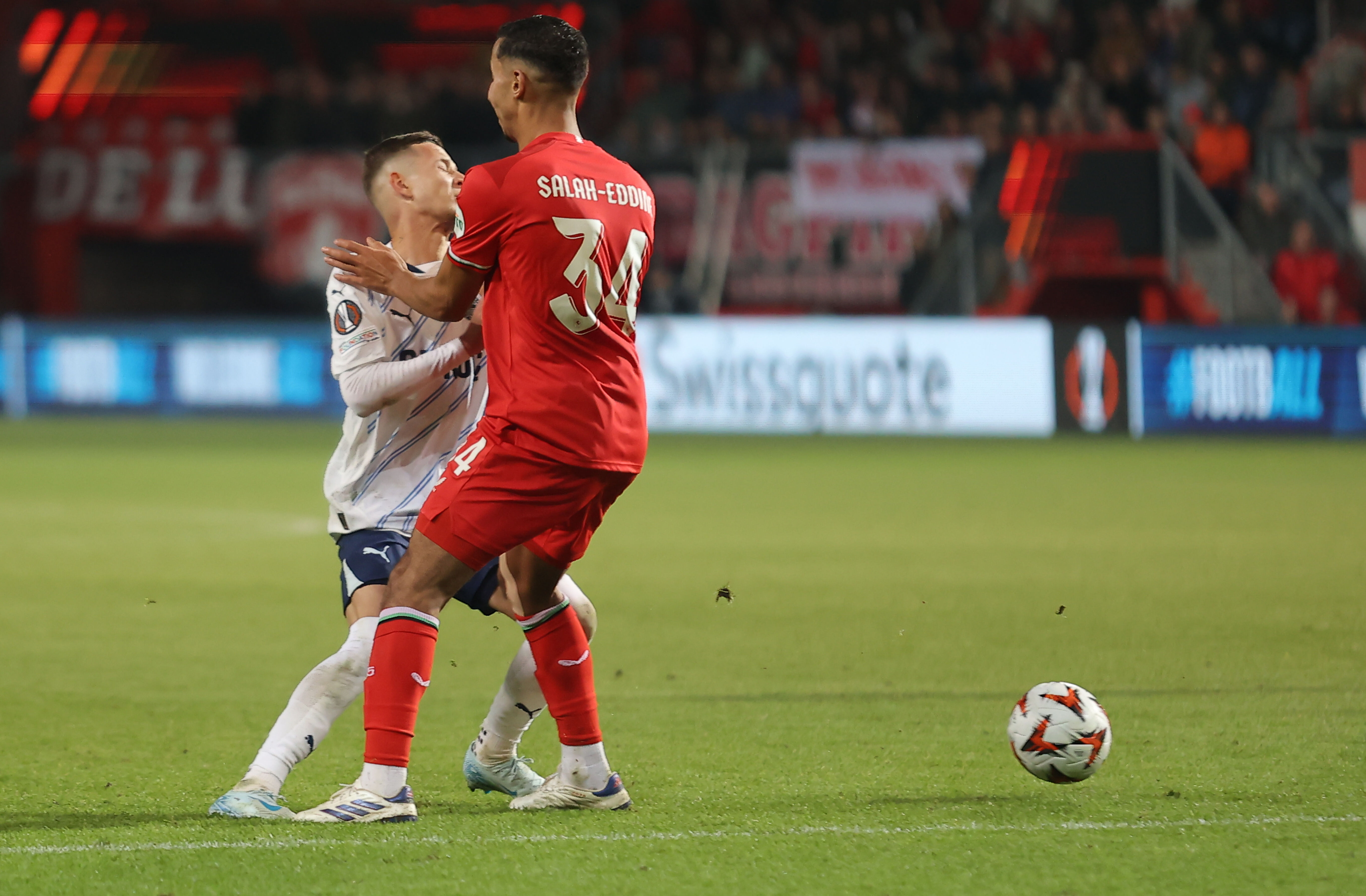Fenerbahçe'nin eski golcüsü, En Nesyri'yi eleştirdi! 