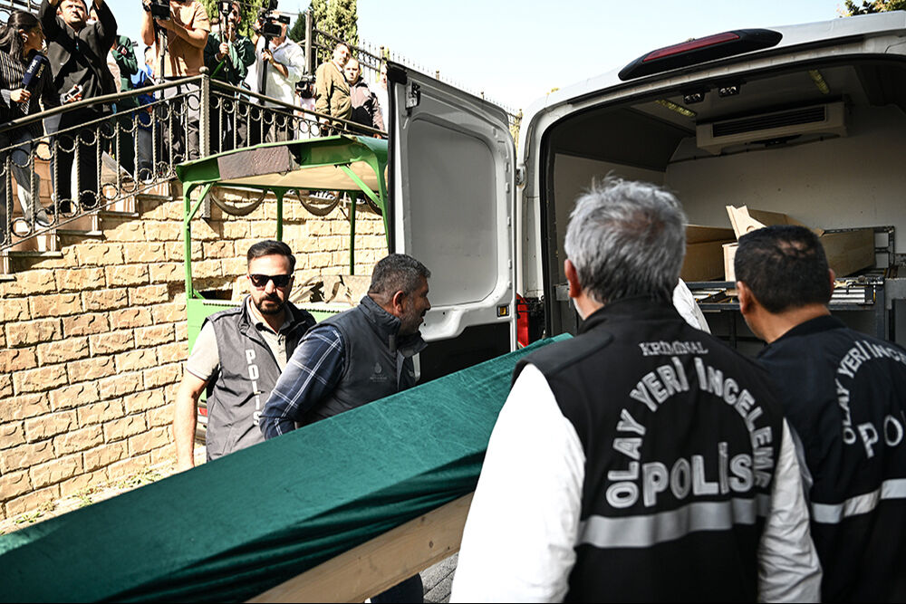 Mezarı açılan katilden kalanlar DNA testinde! Cem Garipoğlu'nun saçı, dişi ve sırtı incelenecek Mezarı açılan katilden kalanlar DNA testinde! Cem Gaipoğlu'nun saçı, dişi ve sırtı incelenecek - 5. Resim