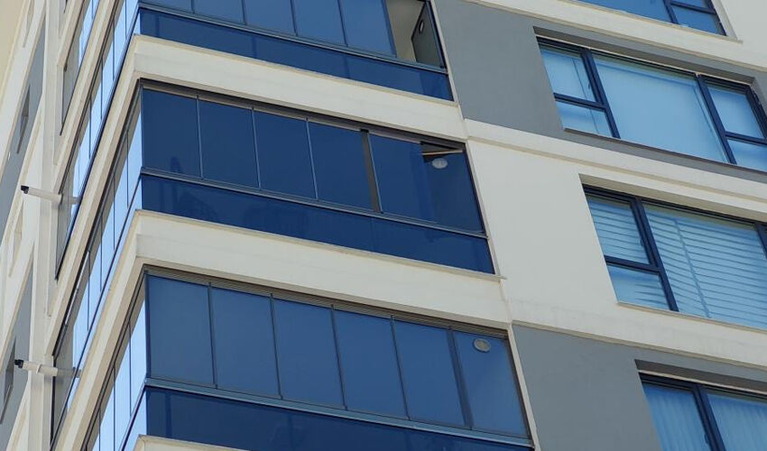 Samsunlu doktor intihara kalkıştı! Damatlığını giyip 6. kattan atladı - 2. Resim