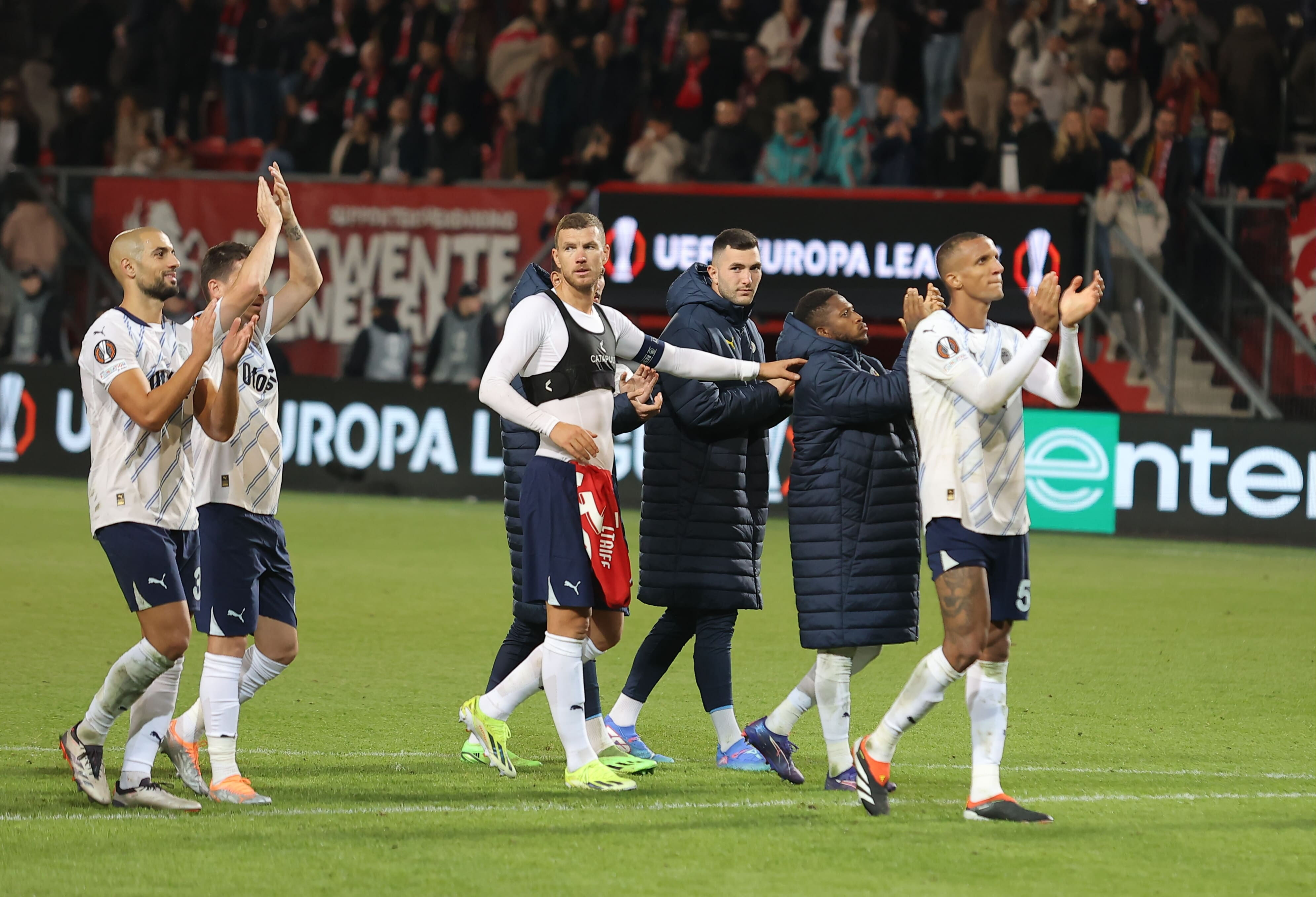 Twente - Fenerbahçe maçı sonrası spor yazarlarından olay sözler Twente - Fenerbahçe maçı sonrası spor yazarlarından olay sözler - 6. Resim