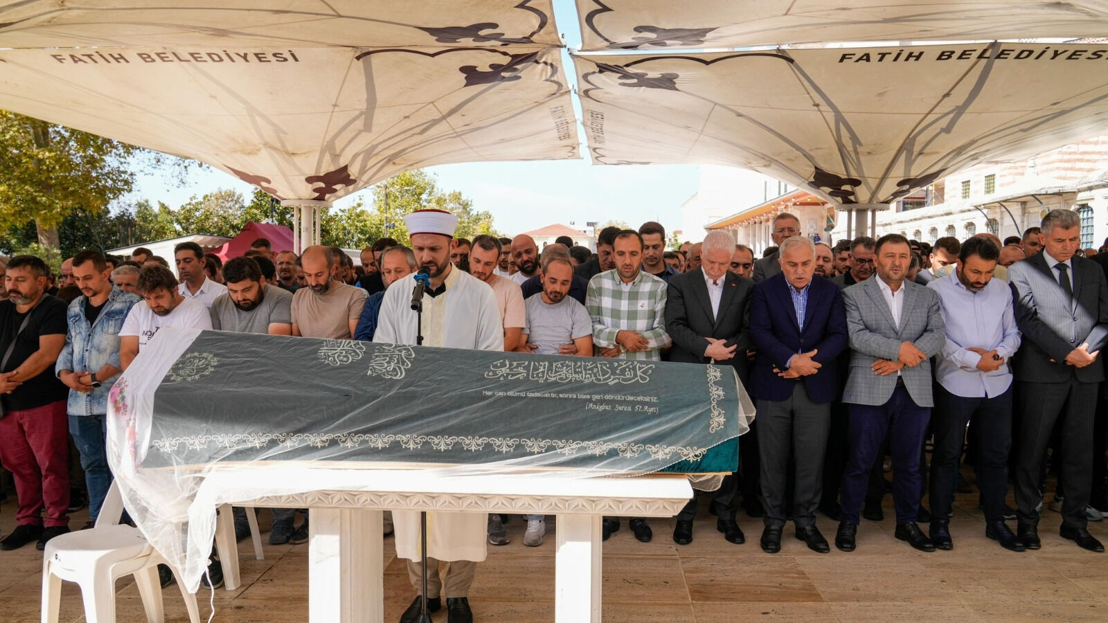 Ayşenur Halil ve İkbal Uzuner'i katleden Semih Çelik'in cenazesiyle ilgili dikkat çeken karar Ayşenur Halil ve İkbal Uzuner'i katleden Semih Çelik'in cenazesiyle ilgili dikkat çeken karar - 4. Resim