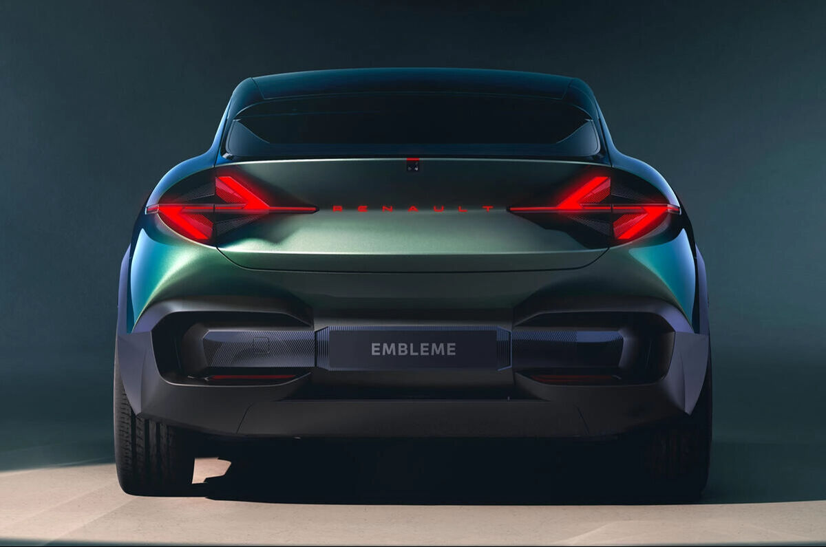 Renault, hidrojenin güç verdiği yeni elektrikli aracı Renault Embleme'i tanıttı! - 7. Resim