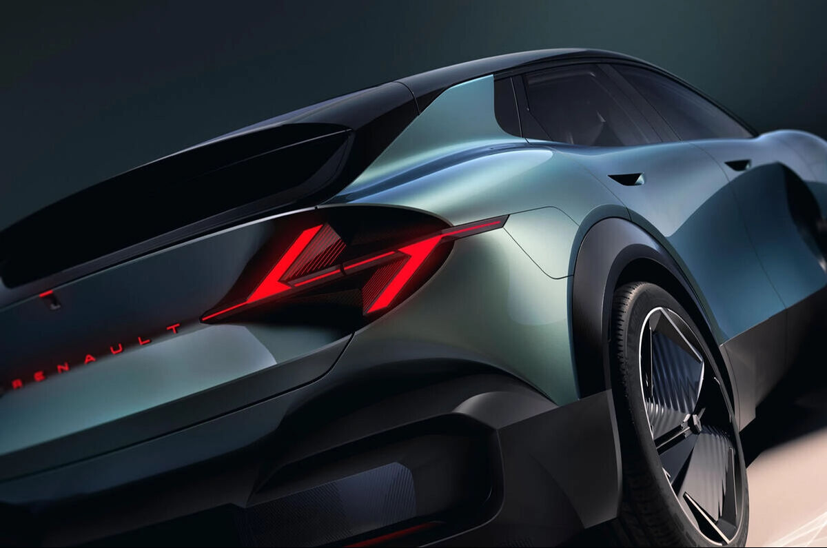 Renault, hidrojenin güç verdiği yeni elektrikli aracı Renault Embleme'i tanıttı! - 4. Resim