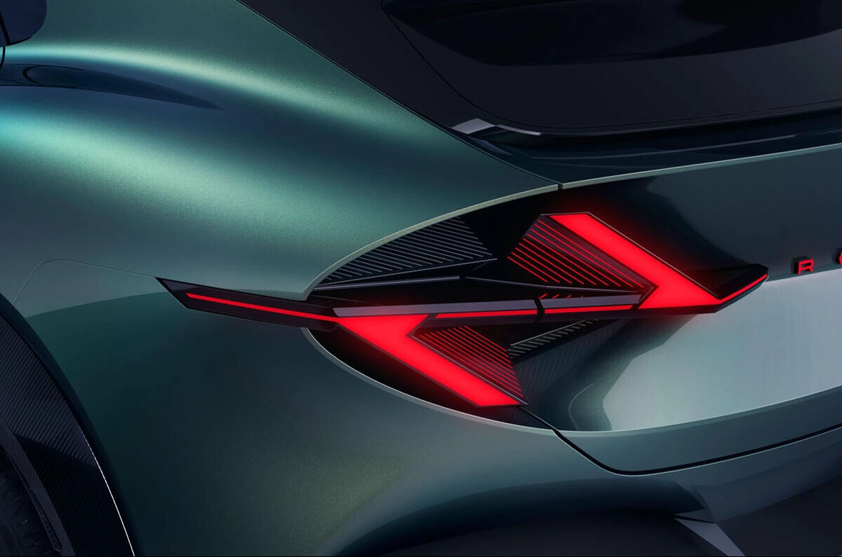 Renault, hidrojenin güç verdiği yeni elektrikli aracı Renault Embleme'i tanıttı! - 5. Resim