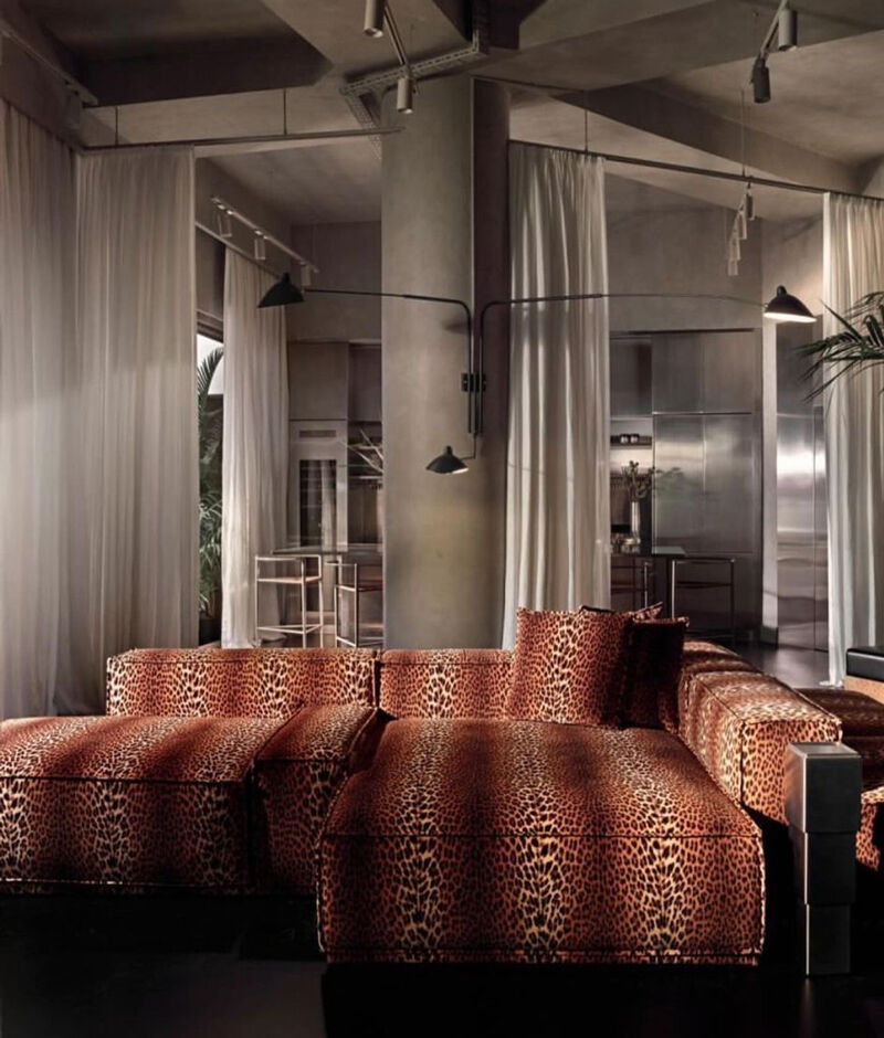 Serenay Sarıkaya ‘imza parçam’ demişti! Evindeki leoparlı koltuğun fiyatı ortaya çıktı Serenay Sarıkaya ‘imza parçam’ demişti! Evindeki leoparlı koltuğun fiyatı ortaya çıktı - 5. Resim