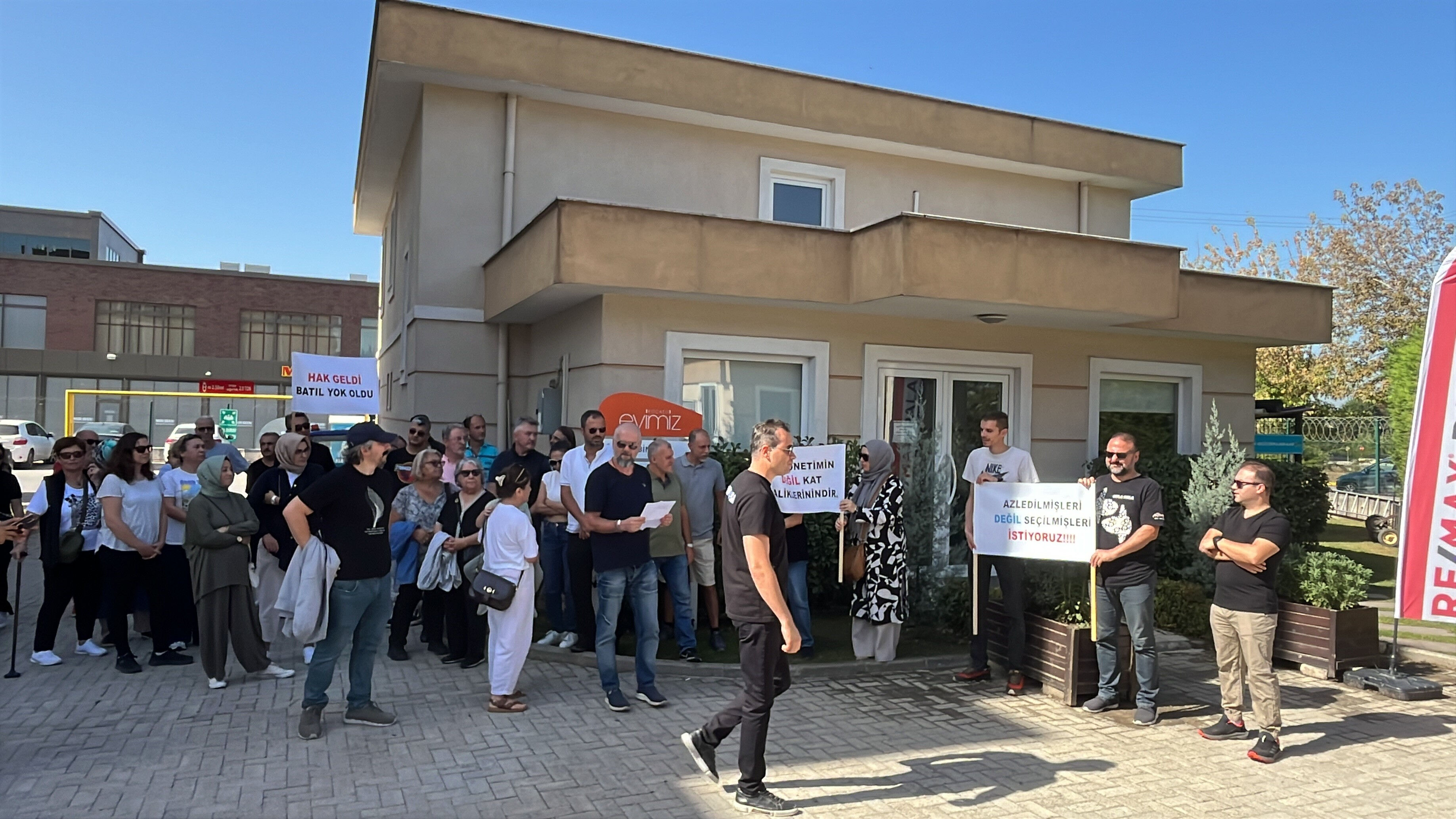 900 daireli binada dolandırıcılık krizi! 