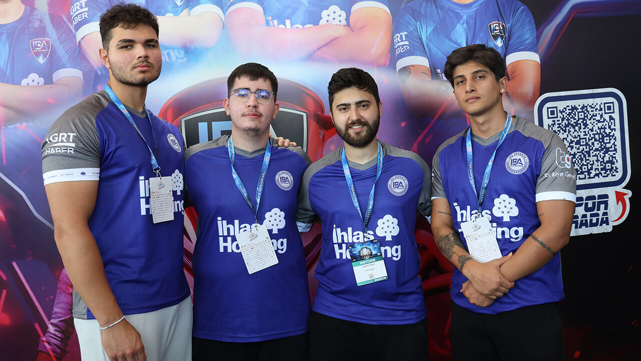 Binlerce hediye dağıtıldı... İhlas Dijital Varlıklar TEKNOFEST'e damga vurdu! - 1. Resim