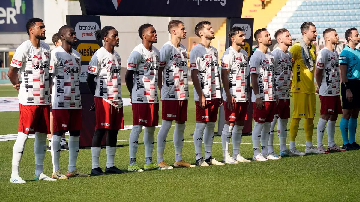 Gaziantep FK – Beşiktaş maç kadrosu muhtemel 11'ler belli oldu Gaziantep FK – Beşiktaş maç kadrosu muhtemel 11'ler belli oldu - 2. Resim