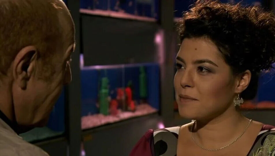 50 yaşında vefat eden Melek Eda Alanson'un hastalığının kanser olduğu belirtildi 50 yaşında vefat eden Melek Eda Alanson'un hastalığının kanser olduğu belirtildi - 4. Resim