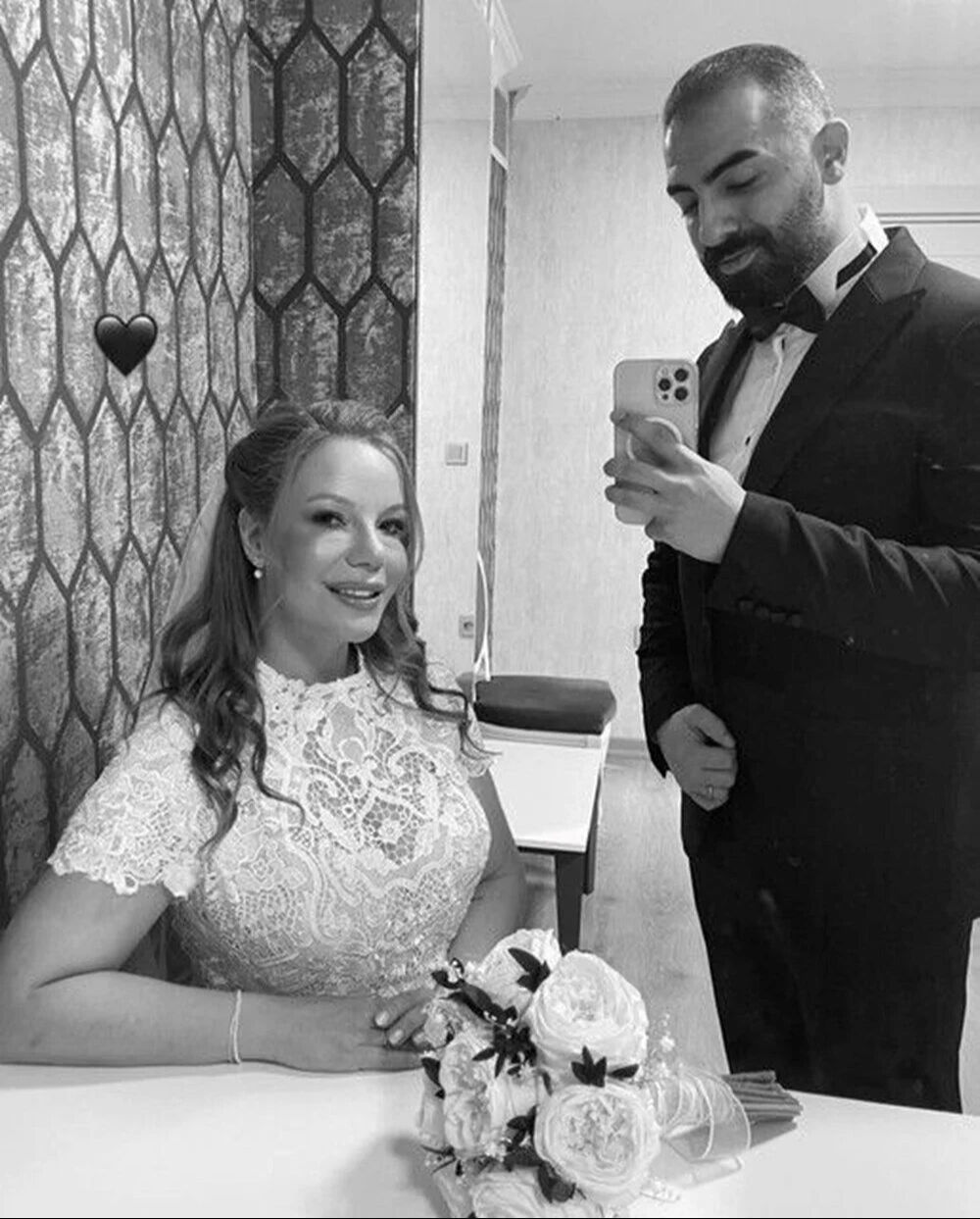 'Çarli' dizisinin Cilvenaz'ı Mine Çağlar Kondu evlendi! İşte nikahtan kareler... - 2. Resim