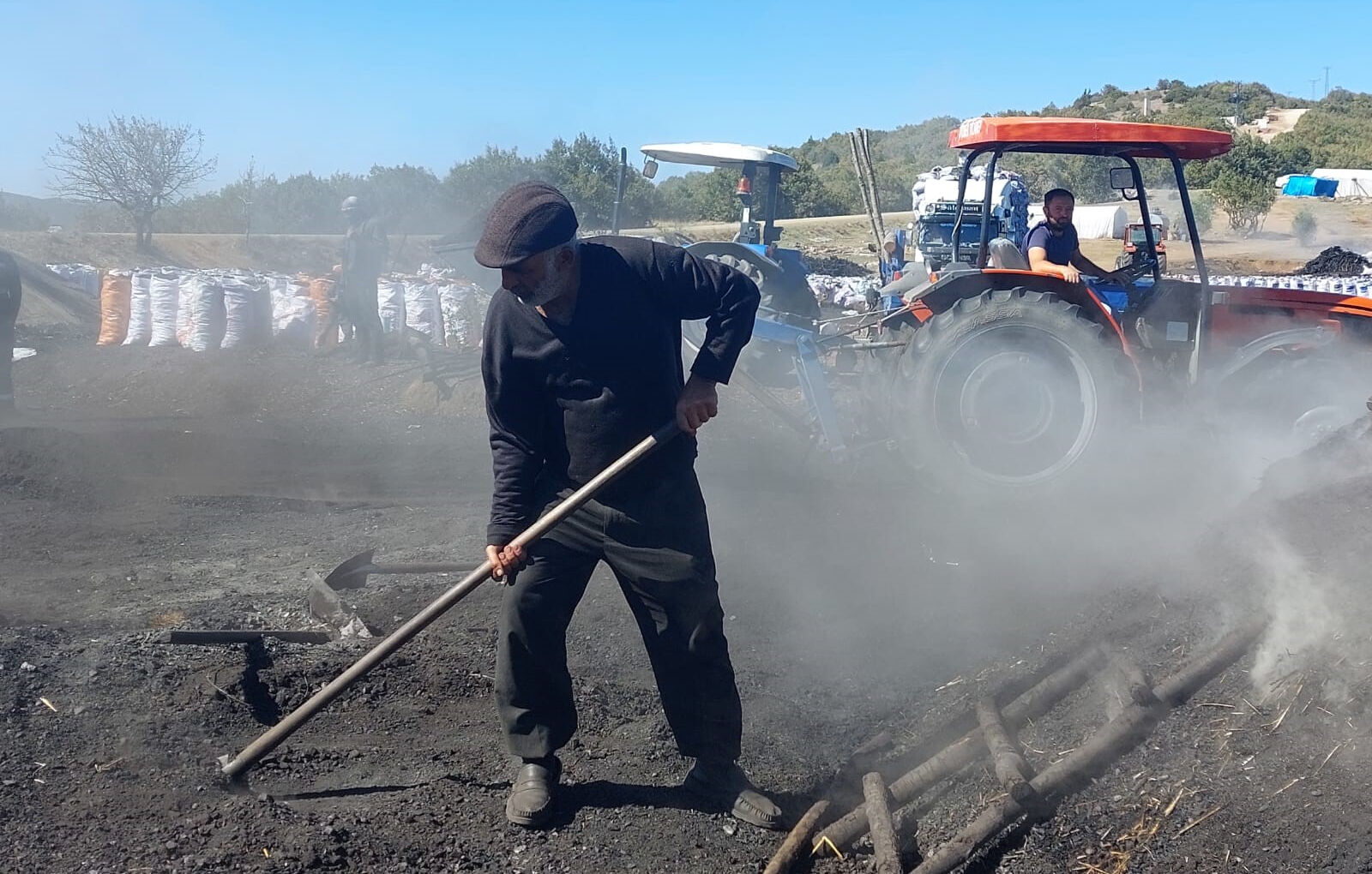 Kilogramı sadece 23 lira! Bu iş için il değiştiriyorlar, gece gündüz demeden nöbet tutuyorlar Kilogramı sadece 23 lira! Bu iş için il değiştiriyorlar, gece gündüz demeden nöbet tutuyorlar - 2. Resim