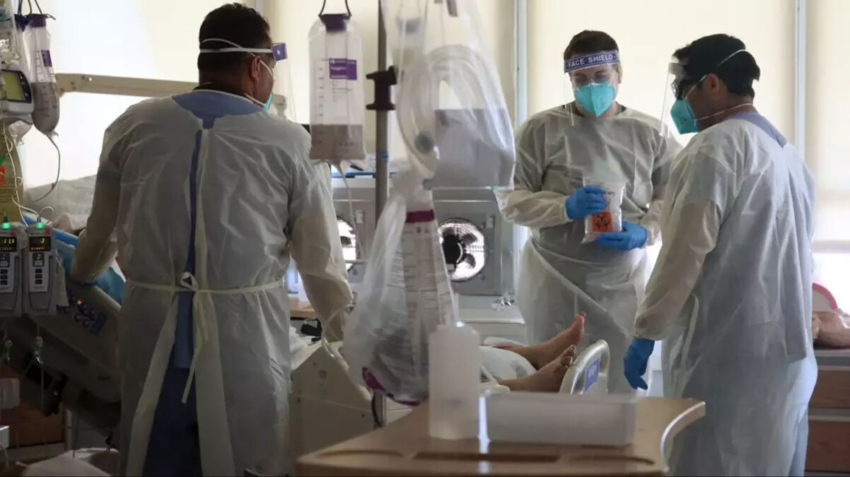 Marburg virüsü belirtileri arasında baş ağrısı, ani kilo kaybı ve ateşlenme yer alıyor - 3. Resim