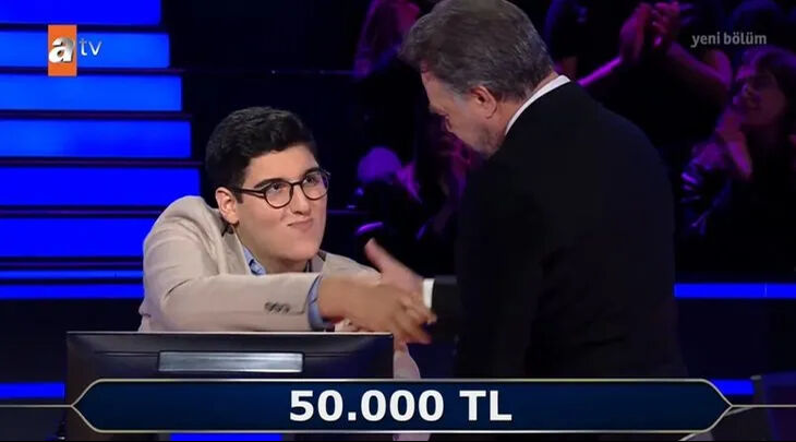 Milyoner'de tarihi gece! 1 milyon TL'lik 'Kur'an-ı Kerim' sorusunun cevabı - 2. Resim