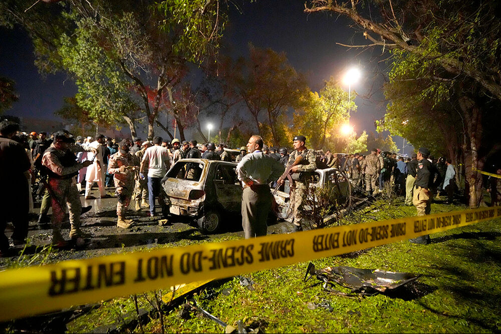 Pakistan'da Çinliler hedef alındı! Havalimanı yanındaki patlamada ölü ve yaralılar var - 2. Resim