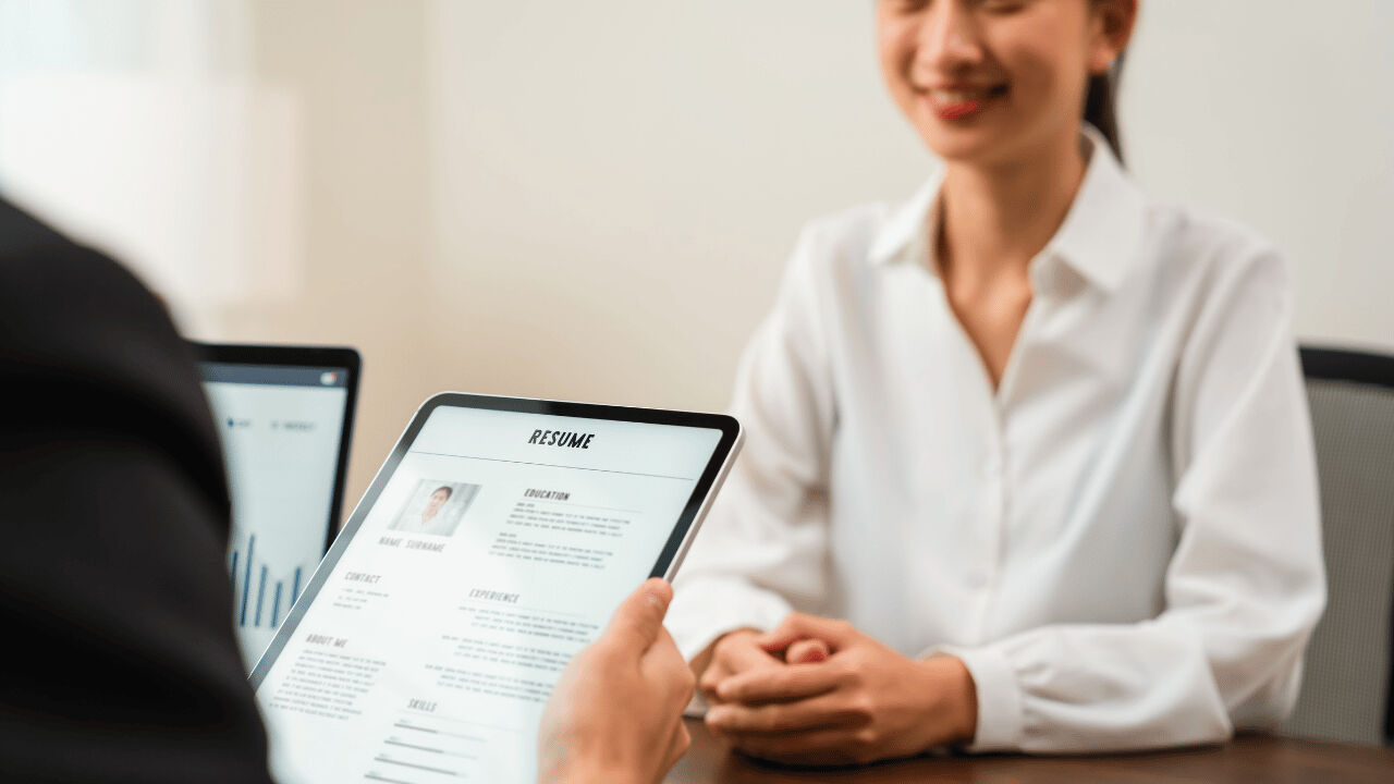 10 yıldır insan kaynakları yöneticisinin sorduğu soru herkesi şoke ediyor! - 2. Resim