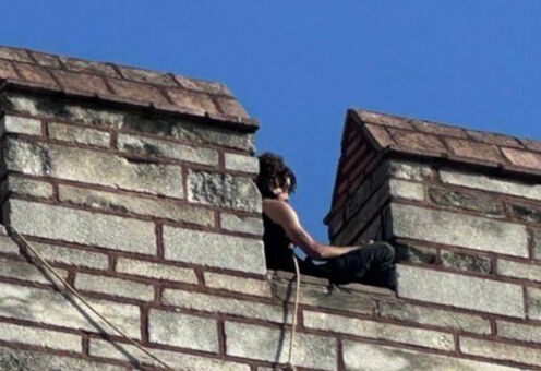 İkbal Uzuner'in katledildiği surlarda tepki çeken video! Bir tık uğruna... İkbal Uzuner'in katledildiği surlarda tepki çeken video! Bir tık uğruna... - 3. Resim