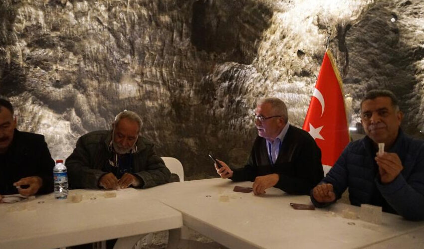 Koah ve astıma çare oldu! Yerin 150 metre altında tedavi gördüler, 15 günde iyileştiler Koah ve astıma çare oldu! Yerin 150 metre altında tedavi gördüler, 15 günde iyileştiler - 1. Resim