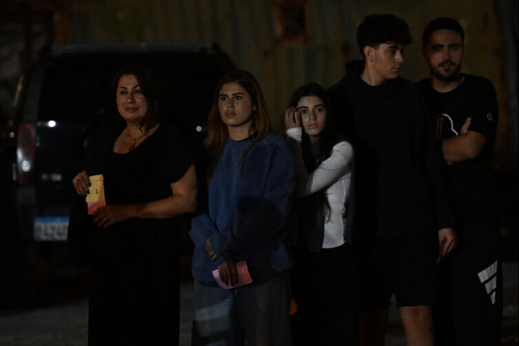 LÜbnan'dan tahliye başladı! Vatandaşlar Türkiye'ye dönüyor - 2. Resim