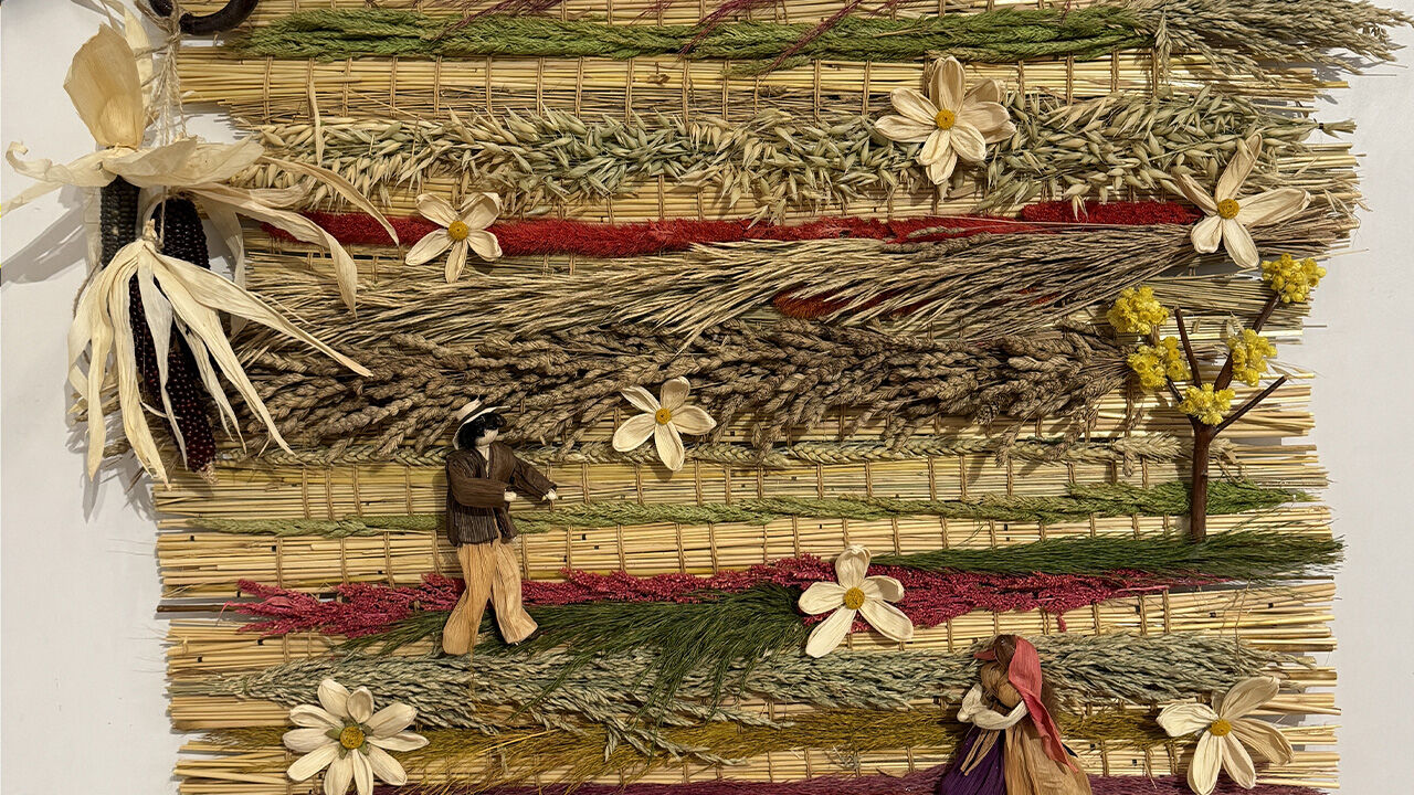 Mısır yaprağıyla yaptıkları görenleri hayrete düşürdü! Bolu'da dikkat çeken sergi Mısır yaprağıyla yaptıkları görenleri hayrete düşürdü! Bolu'da dikkat çeken sergi - 4. Resim