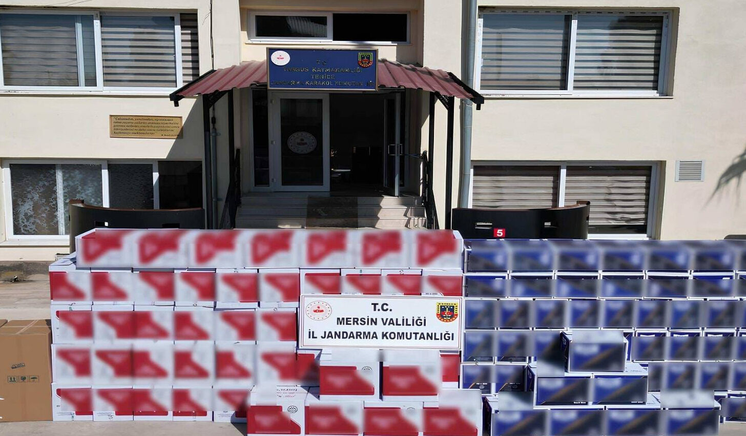 Piyasa değeri 10 milyon TL! 12 milyon adet makaron ele geçirildi - 1. Resim