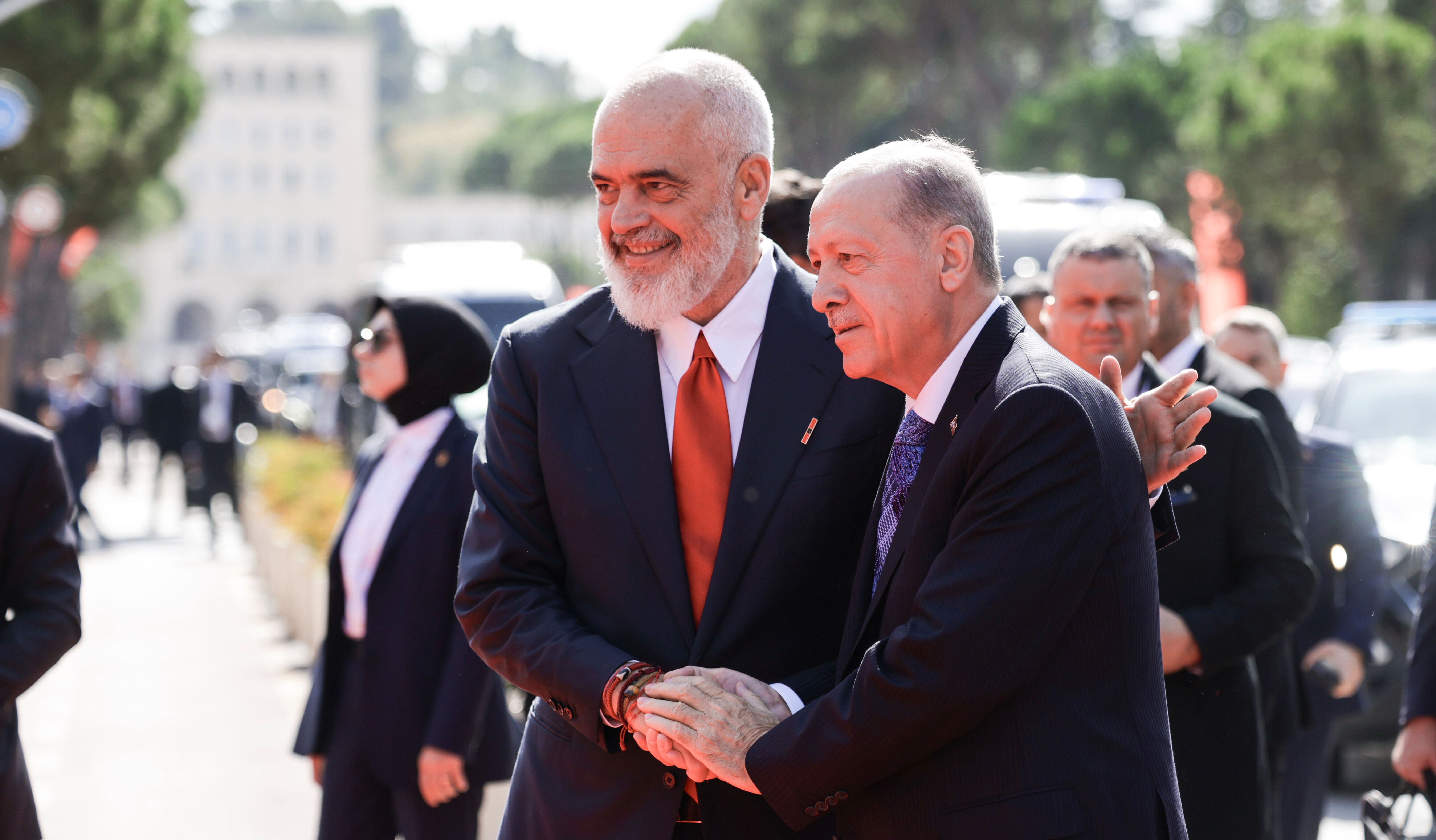 Cumhurbaşkanı Recep Tayyip Erdoğan'ın Balkan Turu başladı! Önce Arnavutluk sonra Sırbistan Cumhurbaşkanı Recep Tayyip Erdoğan'ın Balkan Turu başladı! Önce Arnavutluk sonra Sırbistan - 5. Resim