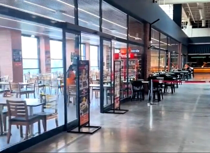 Halka domuz eti yedirmişti! Köfteci Yusuf'un dev şubesi sinek avlıyor - 3. Resim