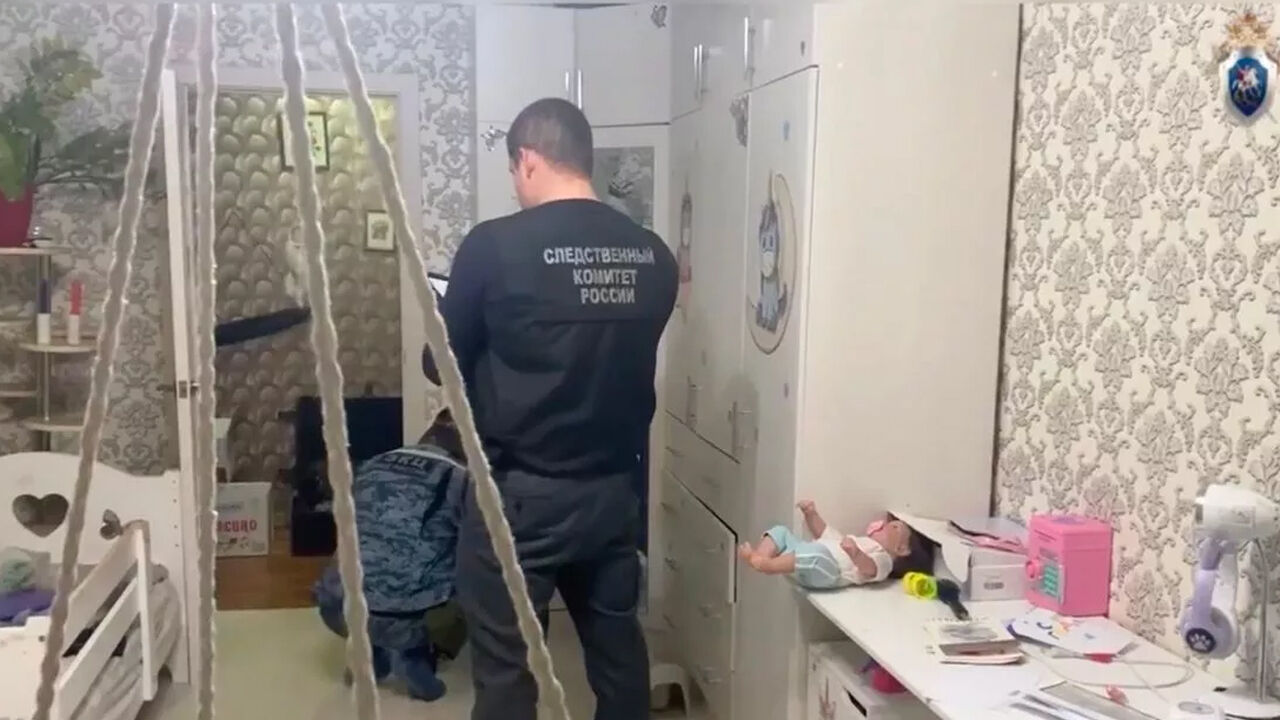 Henüz 13 yaşında! Üvey kardeşlerini öldürdü, cinayeti mesajla itiraf etti Henüz 13 yaşında! Üvey kardeşlerini öldürdü, cinayeti mesajla itiraf etti - 1. Resim