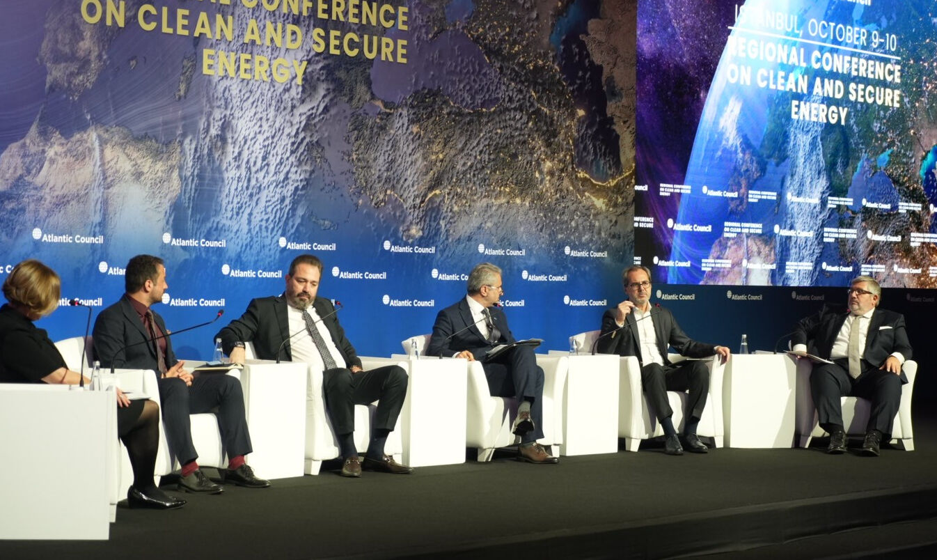 İstanbul'da Atlantik Konseyi zirvesi! Bakan Bayraktar'dan 