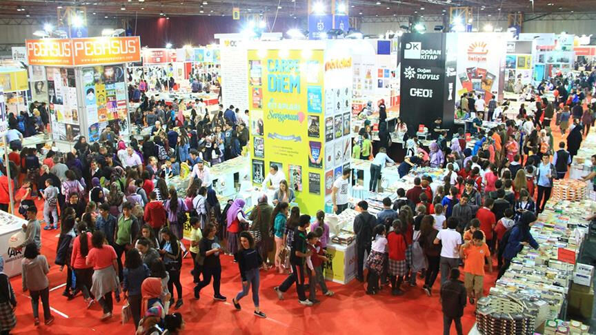 Kocaeli İzmit Kitap Fuarı 13 Ekim 2024 tarihine kadar devam edecek - 1. Resim
