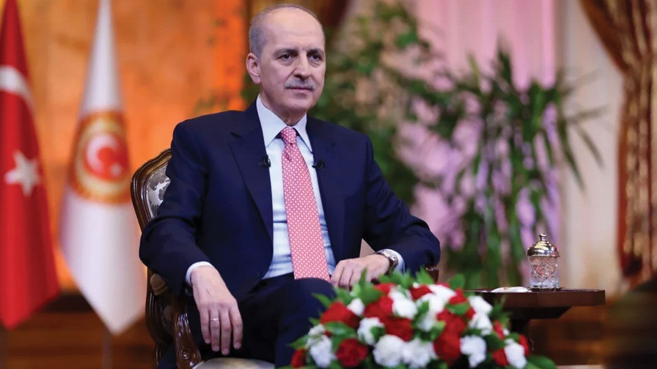 Numan Kurtulmuş'tan yeni Anayasa'da değişiklik mesajı! 'Devletin, ülkesi ve milletiyle bölünmez bütünlüğü' ibaresi hakkında açıklama - 1. Resim