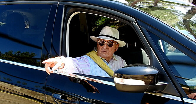 Rahmi Koç'un cevapları olay oldu!  Rahmi Koç gelinin kanalına konuk oldu, sorulan sorulara verdiği cevaplar olay oldu - 6. Resim