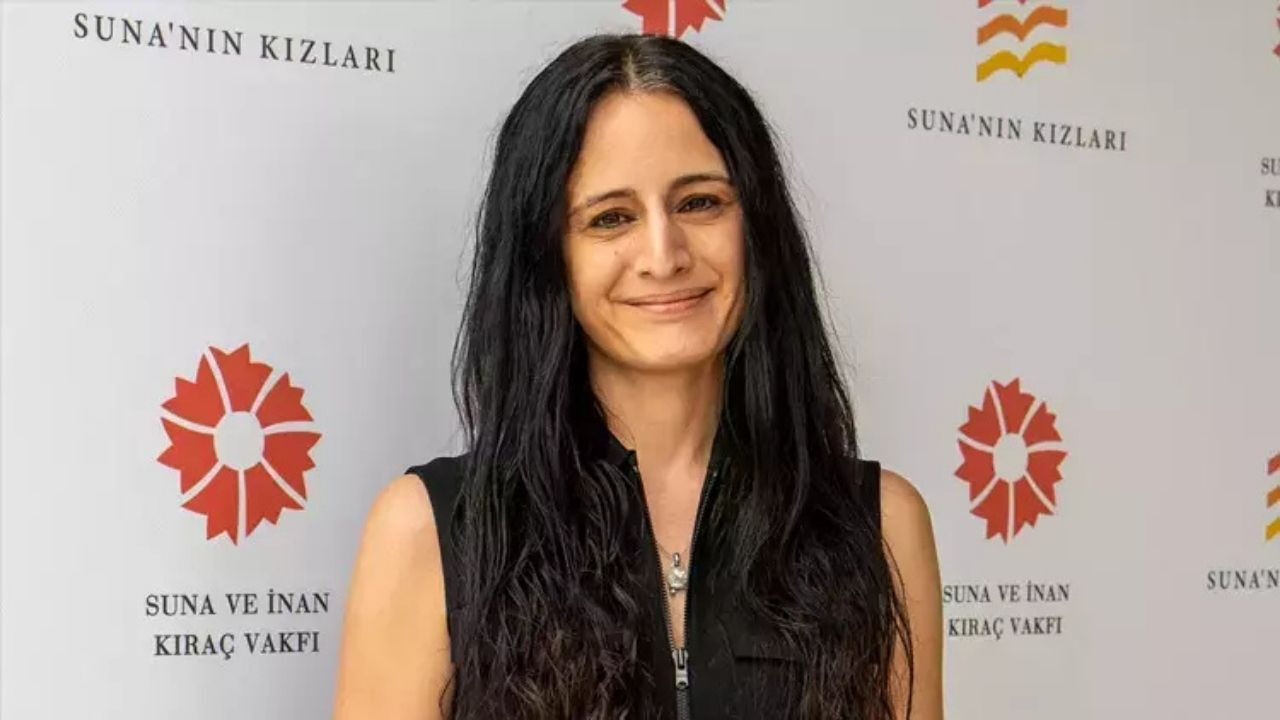 Türkiye'nin en zengin üçüncü kişisi İpek Kıraç Biyoloji bölümünden mezun oldu - 2. Resim