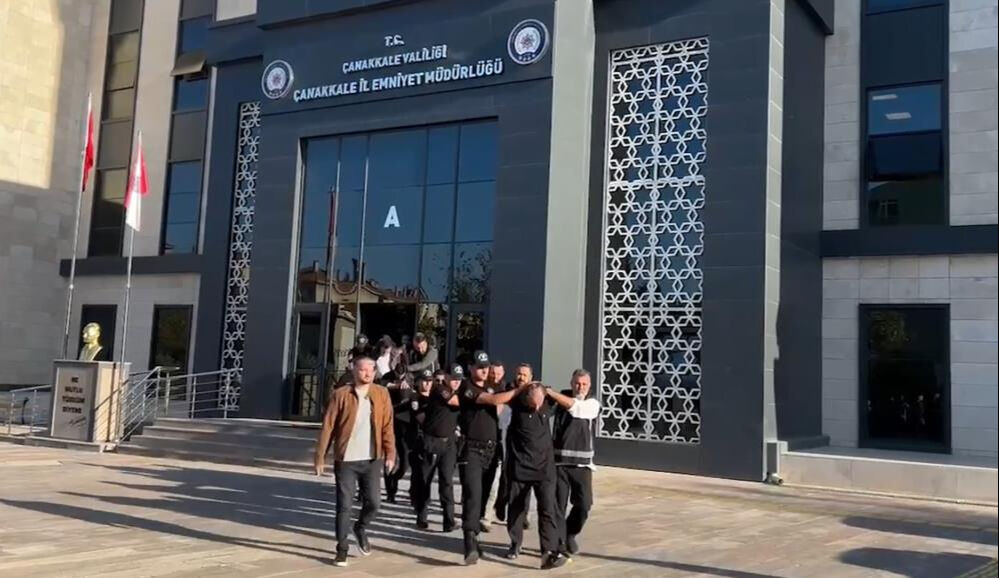 Çanakkale'de örgütlenen sahte mehdi Mustafa Çabuk'a operasyon Çanakkale'de örgütlenen sahte mehdi Mustafa Çabuk'a operasyon - 5. Resim
