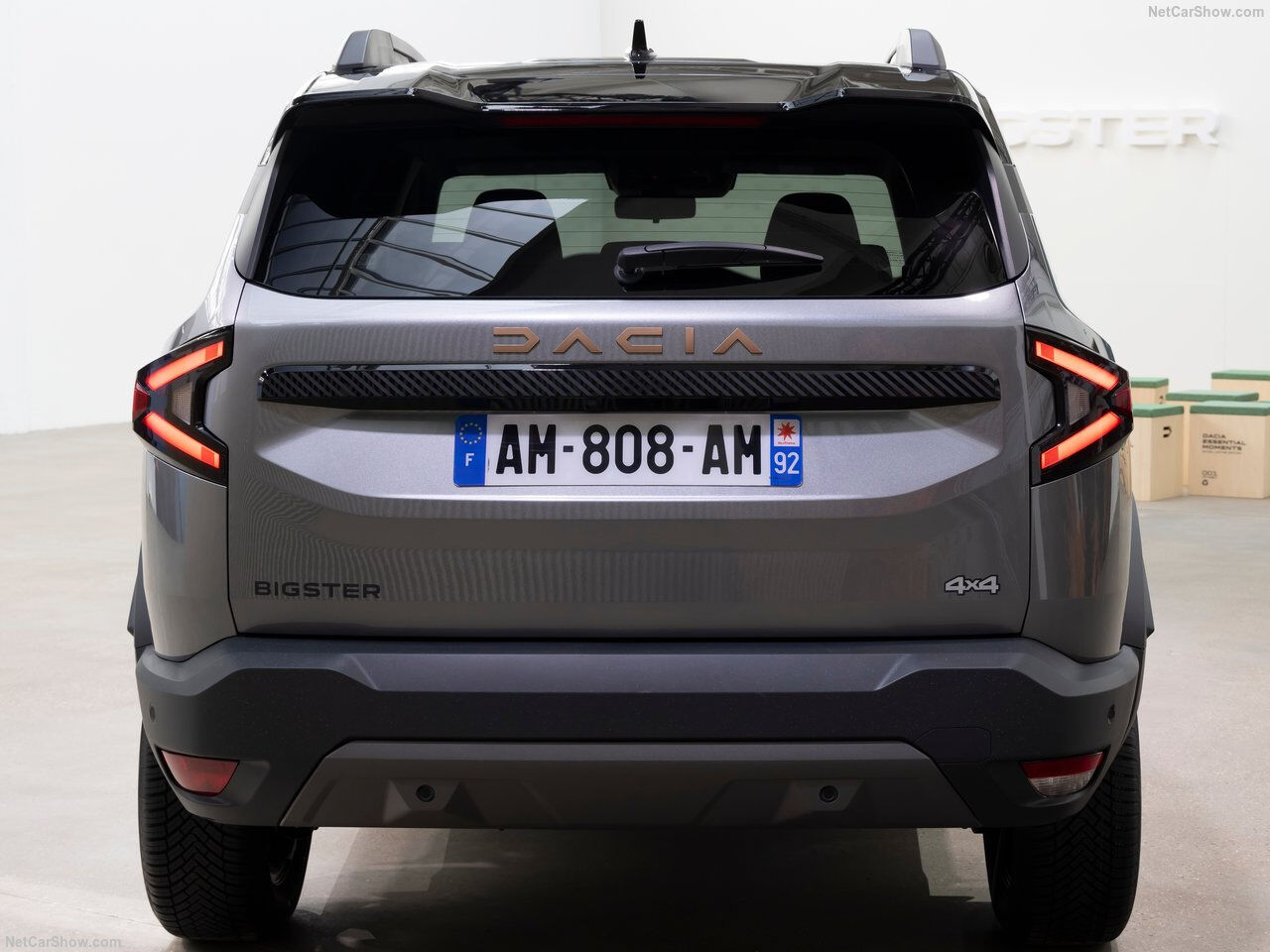 Dacia bu sefer çok iddialı! C-SUV BIGSTER görücüye çıkıyor, işte özellikleri ve fiyatı - 7. Resim