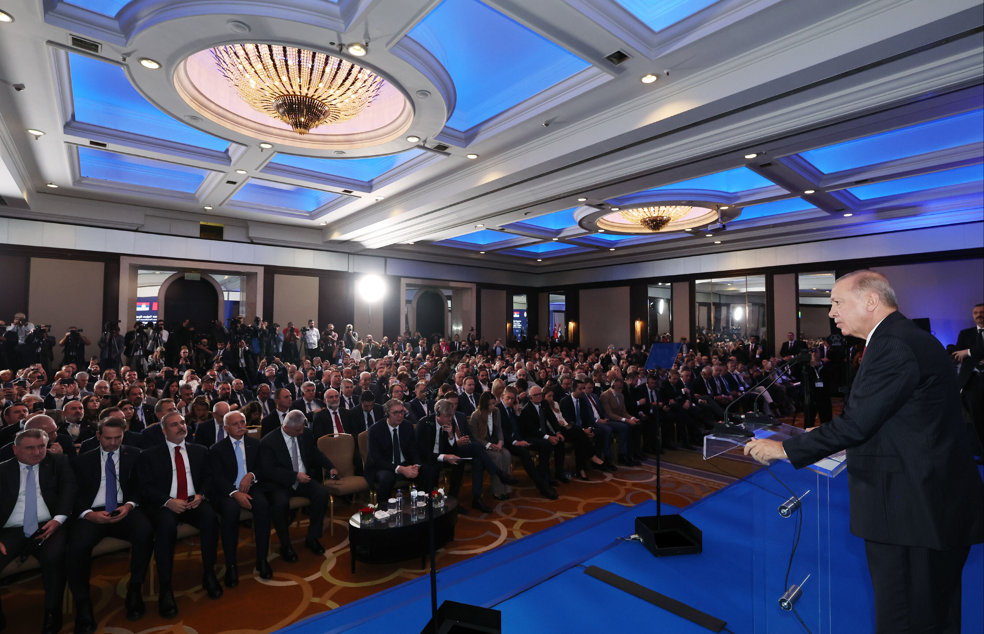 Erdoğan'dan Sırbistan'da net mesaj: Ticaret hedefimiz 5 milyar dolar - 1. Resim