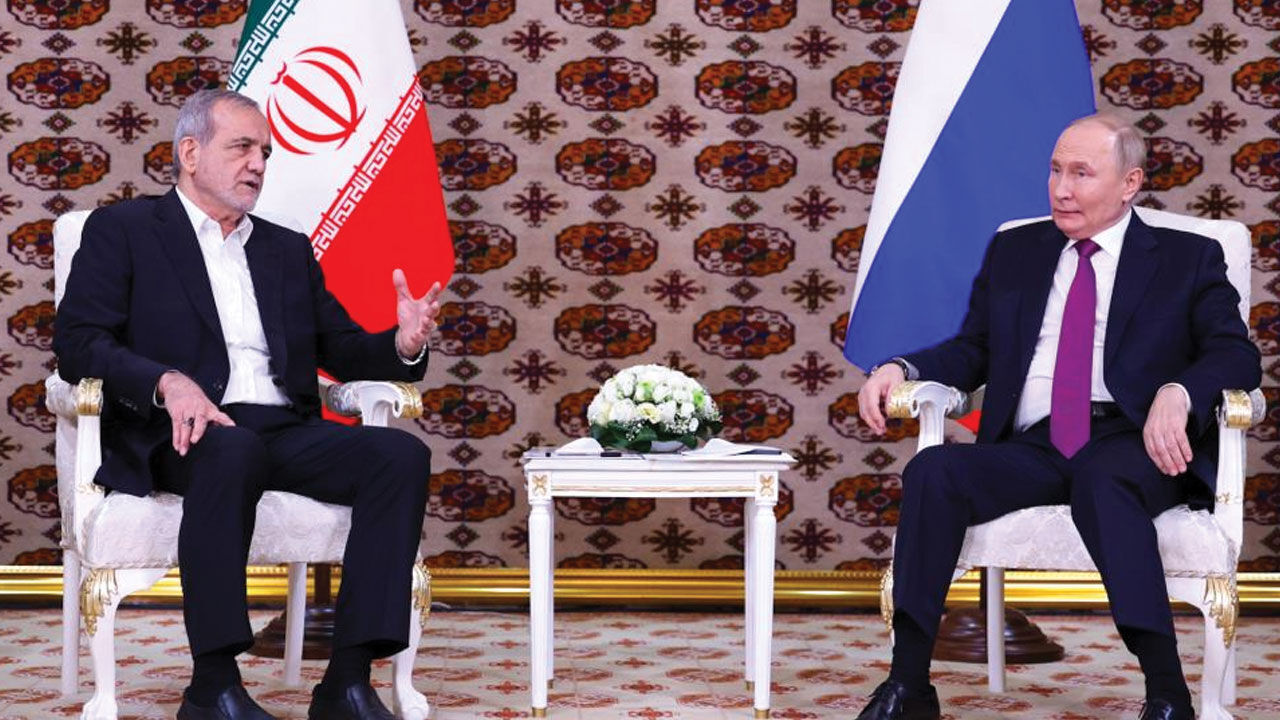 Putin ve İran Cumhurbaşkanı Mesud Pezeşkiyan ilk kez görüştü - 2. Resim