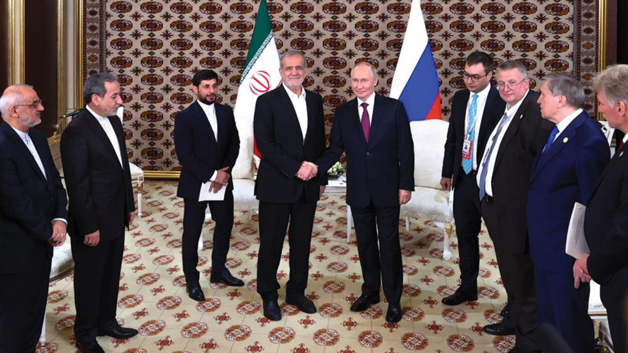 Putin ve İran Cumhurbaşkanı Mesud Pezeşkiyan ilk kez görüştü - 3. Resim