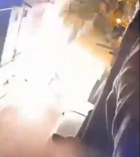 Şiddet uyguladığı eşi babasının evine kaçınca molotofla saldırdı Şiddet uyguladığı eşi babasının evine kaçınca molotofla saldırdı - 1. Resim