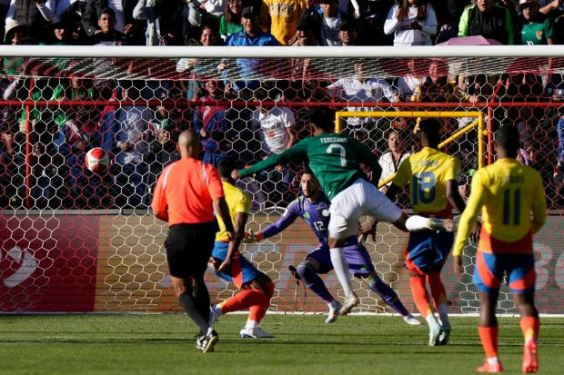 Kolombiya'nın 28 maçlık serisini basınç bitirdi! Bolivya'nın irtifa tuzağı... - 2. Resim