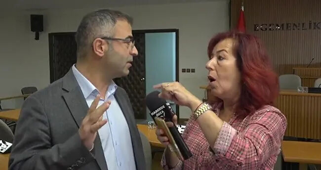 PKK'ya bir türlü terör örgütü diyemedi! CHP'li Belediye Başkan Yardımcısı ecel terleri döktü - 1. Resim