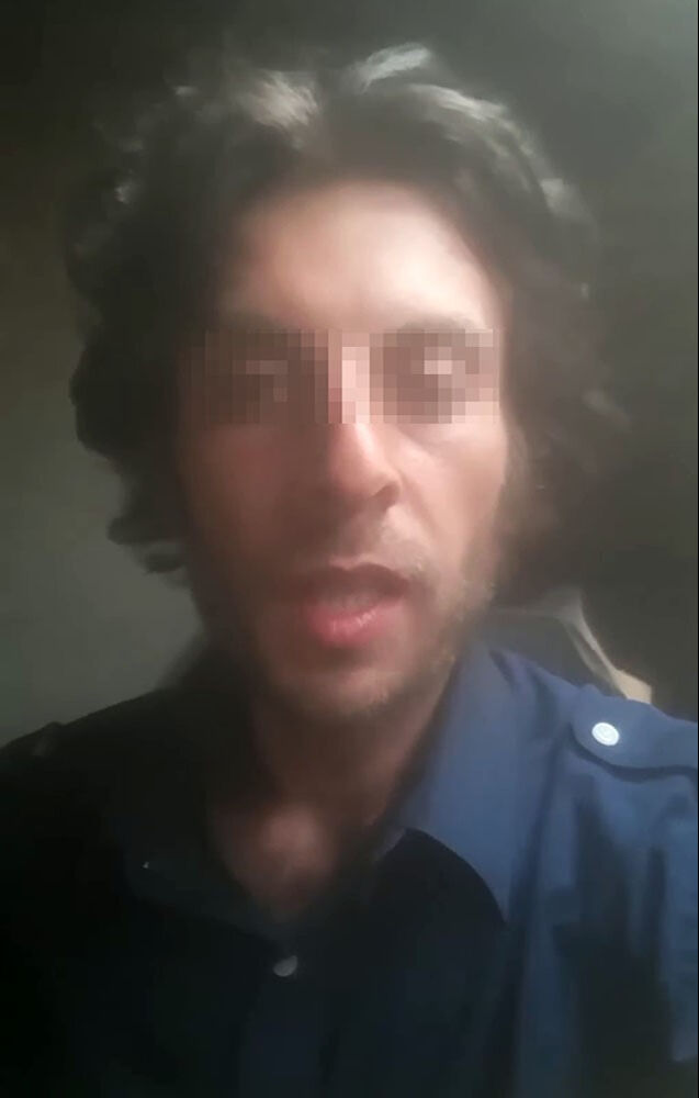 Beyoğlu'nda polisi boynundan bıçaklayan şahıs adliyeye sevk edildi - 1. Resim