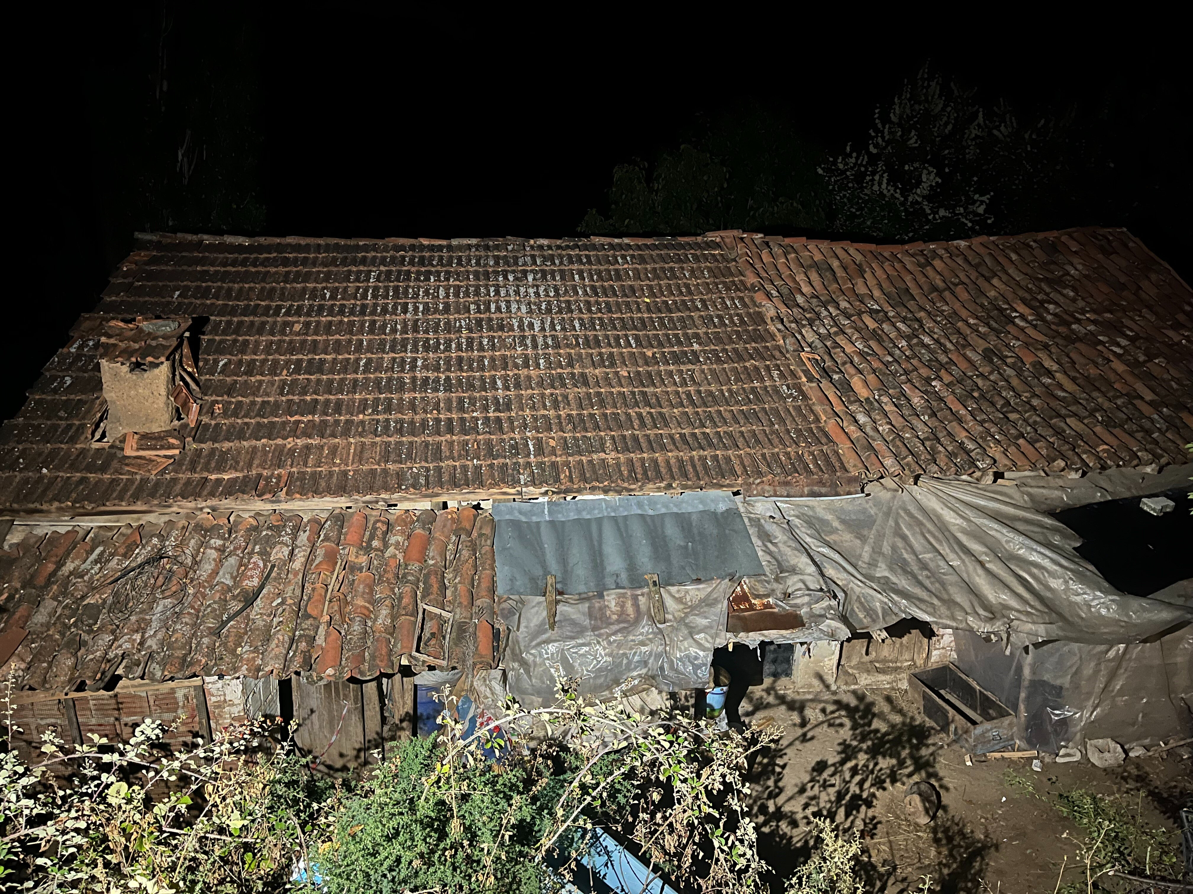 Bursa'daki torun dehşetinde bahçedeki cesedin kimliği belli oldu - 1. Resim