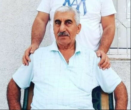 Depremde ağır hasar alan evin balkonu çöktü! Hatay'da baba ve oğlundan acı haber - 1. Resim