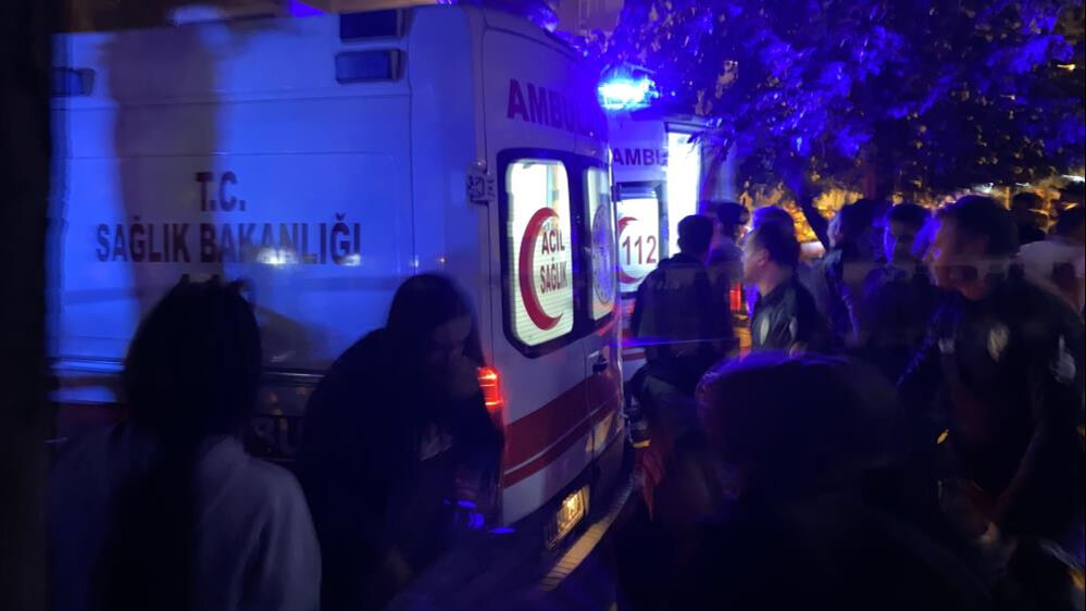 Diyarbakır'da karı-koca tartışması kanlı bitti! Damat ve 4 aylık evli kuzeni hayatını kaybetti Diyarbakır'da karı-koca tartışması kanlı bitti! Damat ve 4 aylık evli kuzeni hayatını kaybetti - 2. Resim