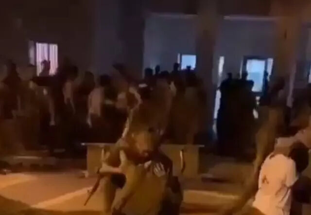 Hizbullah İsrail'de askeri üssü vurdu! Çok sayıda yaralı var - 3. Resim