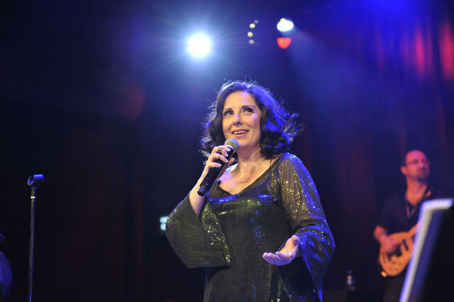 Oyuncu Demet Tuncer'e CIA'dan teklif geldi! Açıklamaları şoke etti - 5. Resim