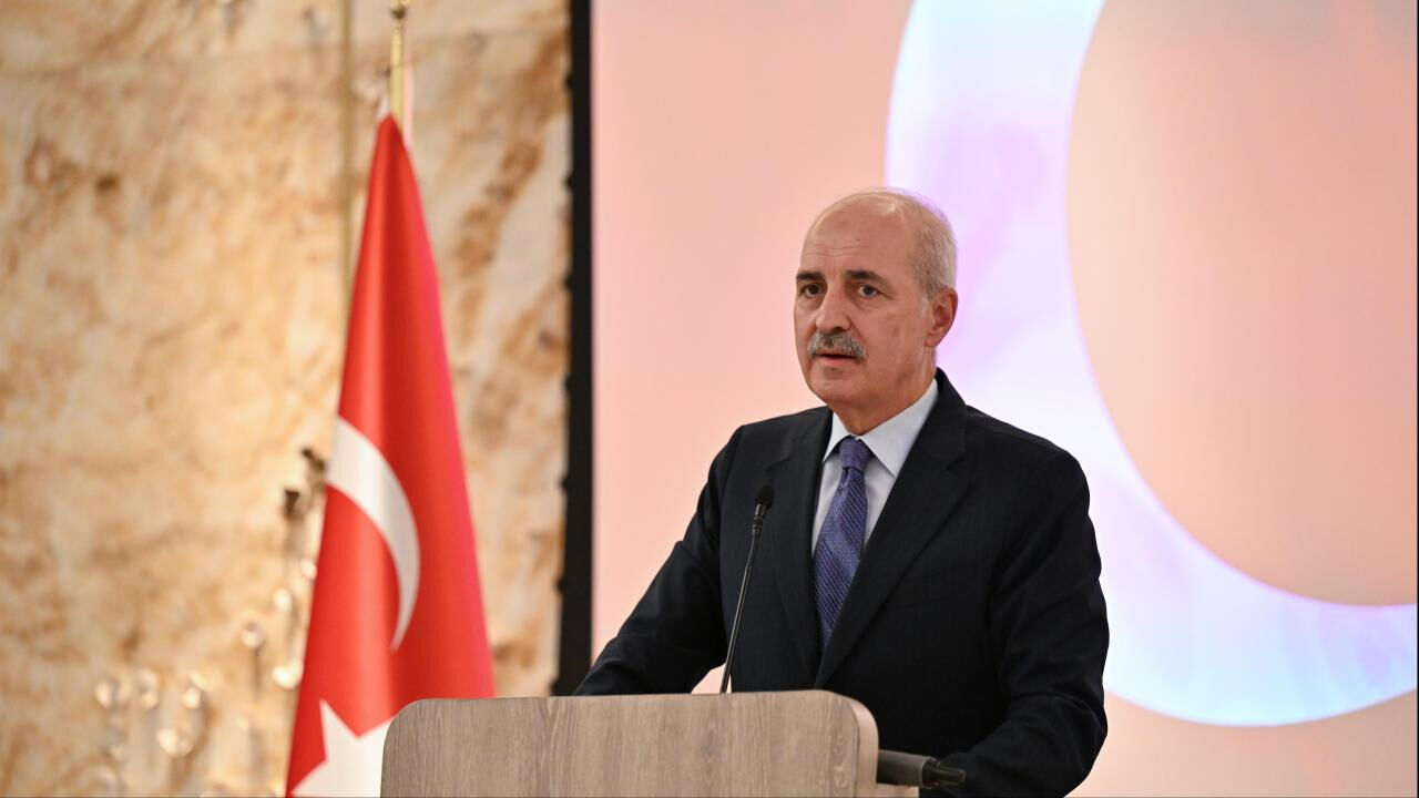 TBMM Başkanı Numan Kurtulmuş üniversitelerde siyaset ve ekonomi profesörü olarak görev aldı TBMM Başkanı Numan Kurtulmuş üniversitelerde siyaset ve ekonomi profesörü olarak görev aldı - 2. Resim