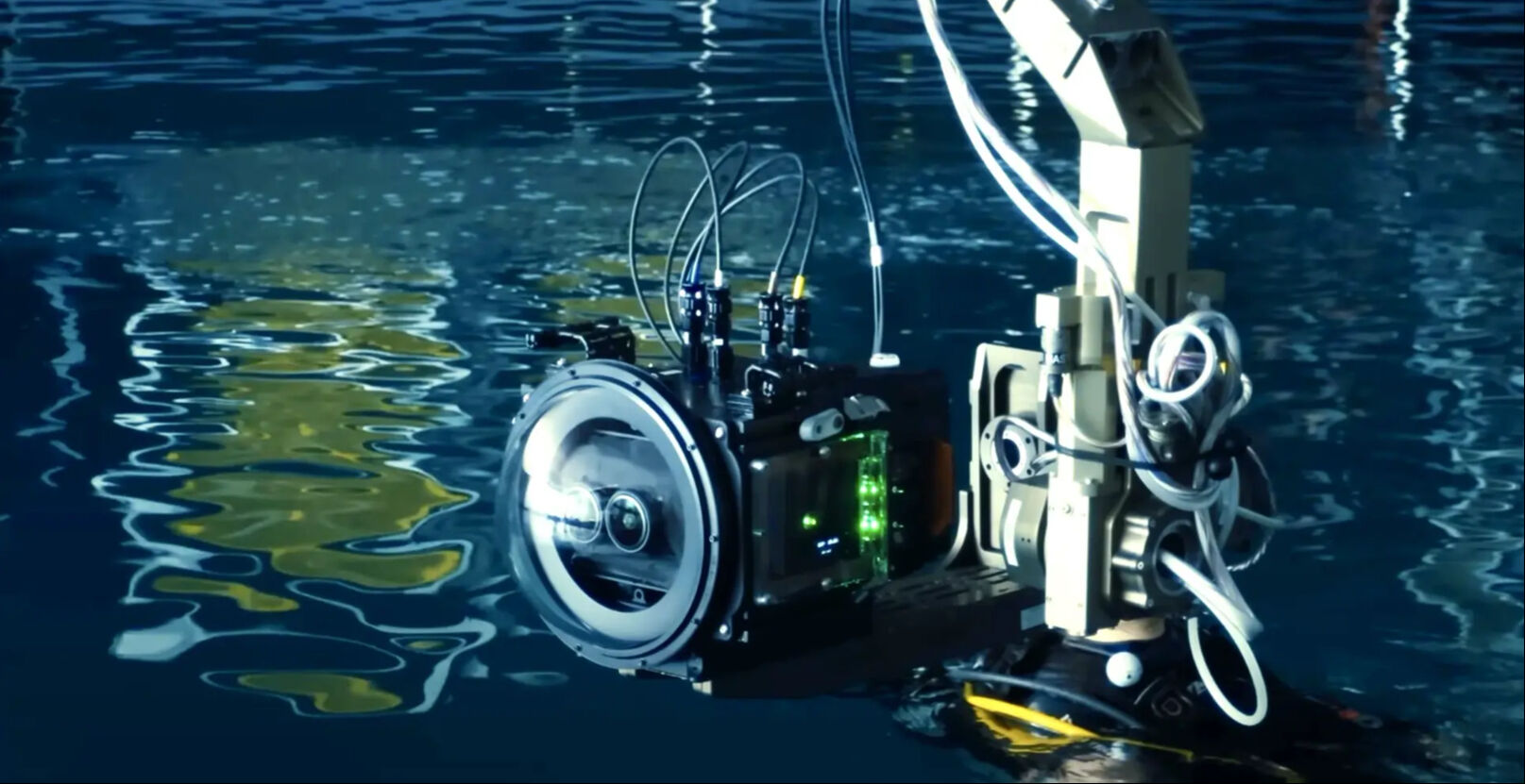 Apple'ın sır gibi sakladığı 3D kamerası ortaya çıktı! - 1. Resim