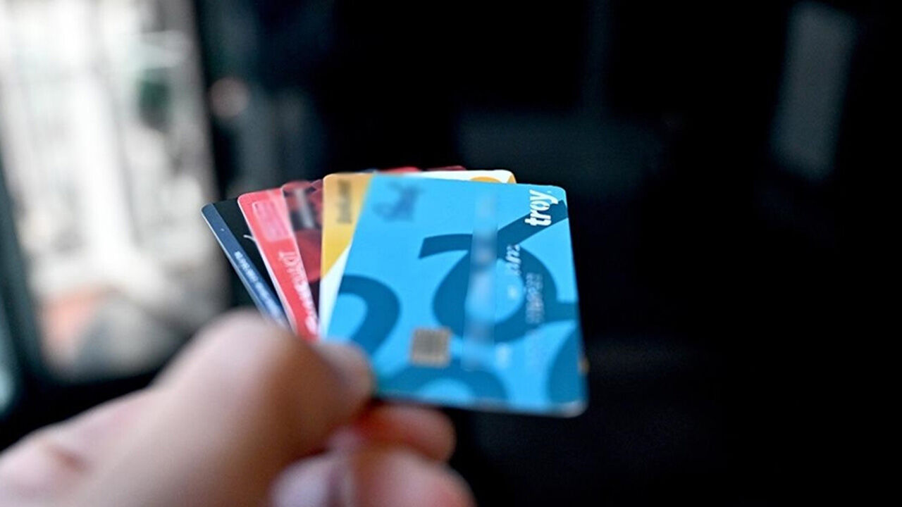 Bankalar '750 liralık kesinti' için harekete geçti! Müşterilere mesaj atıyorlar - 2. Resim