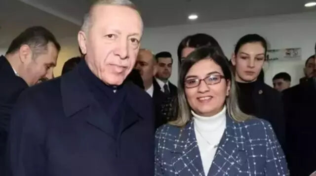 Betül Önderoğlu kimdir?  Betül Önderoğlu kimdir?  - 2. Resim